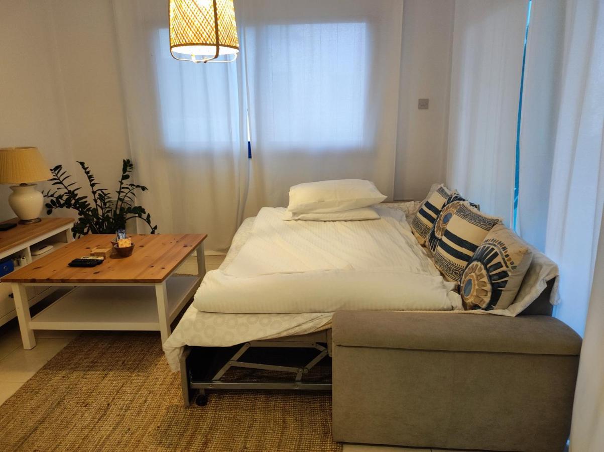 Marina Gardens Apartment Paphos Bagian luar foto