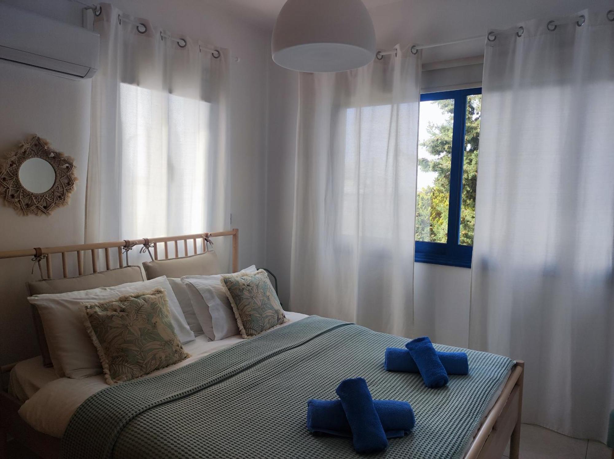 Marina Gardens Apartment Paphos Bagian luar foto